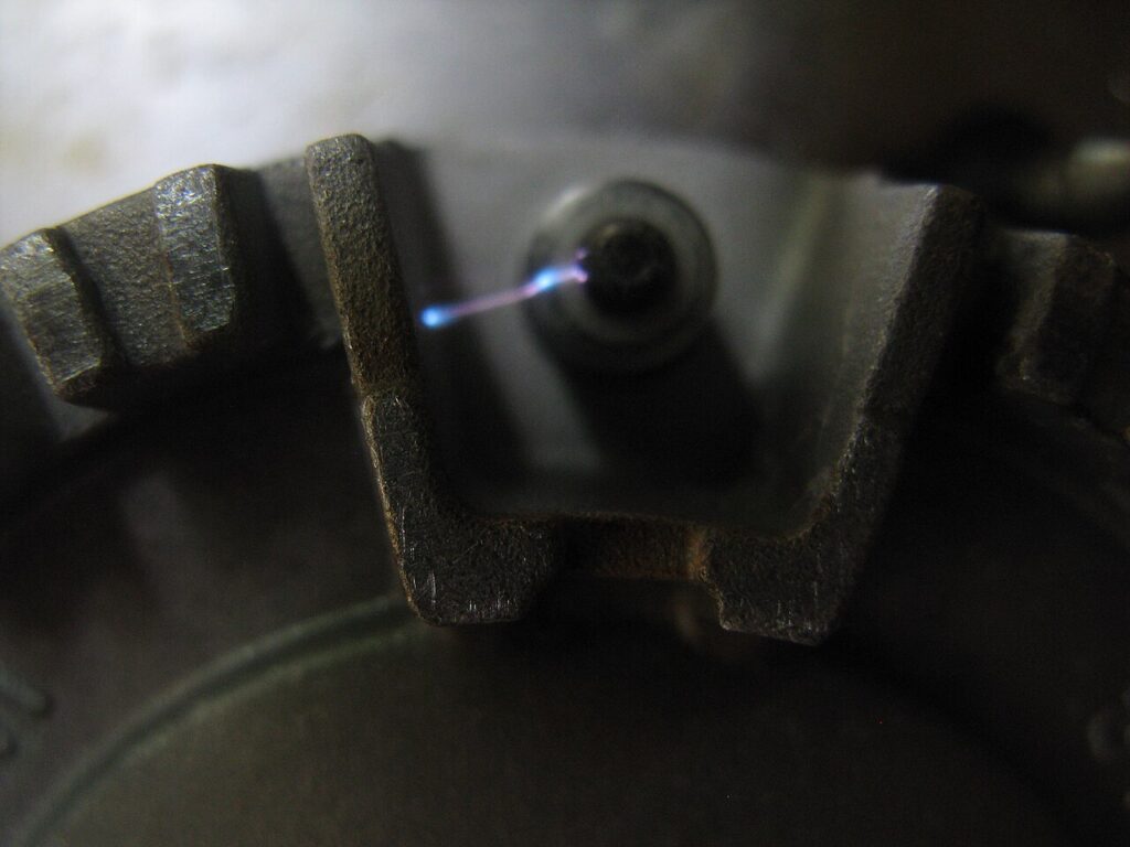 Cocina a gas encendiendo la chispa